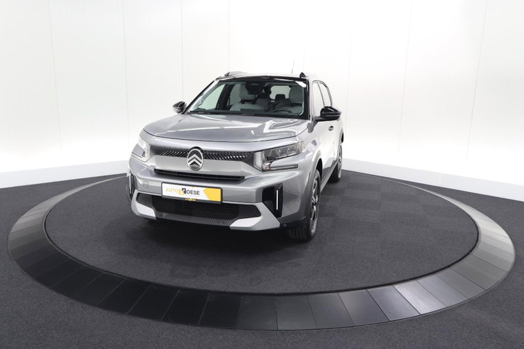 Vehicle Image 38