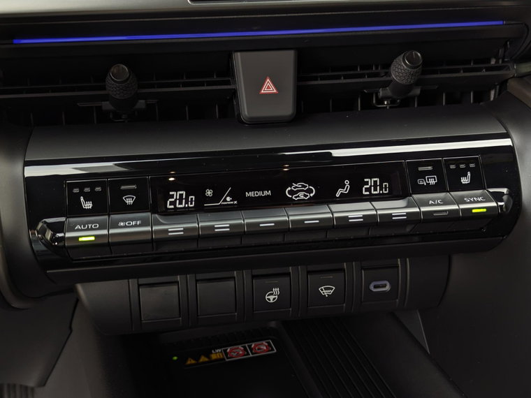Vehicle Image 40