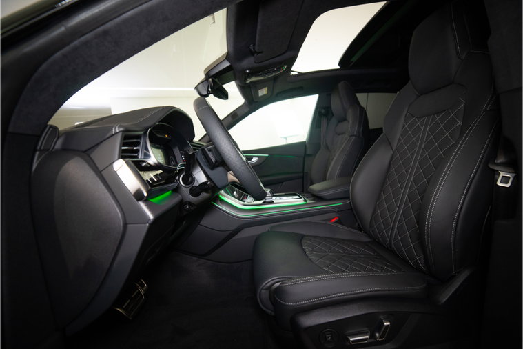 Vehicle Image 30