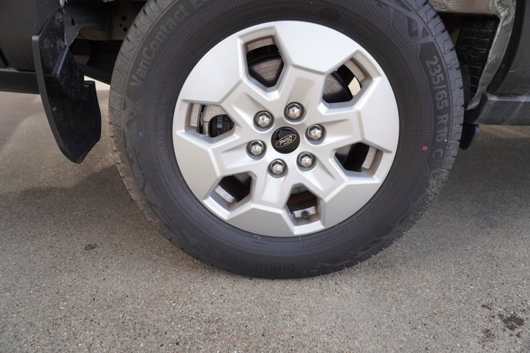 Vehicle Image 15