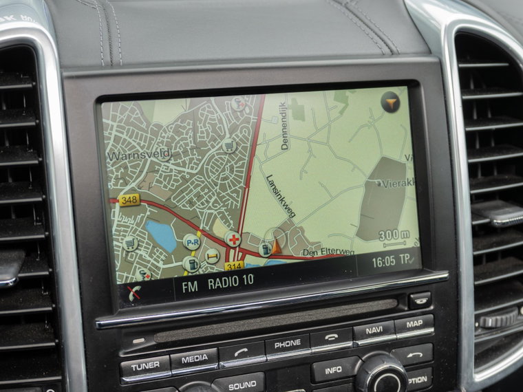 Vehicle Image 36