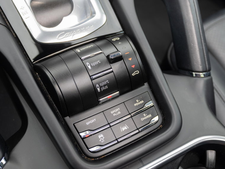 Vehicle Image 39