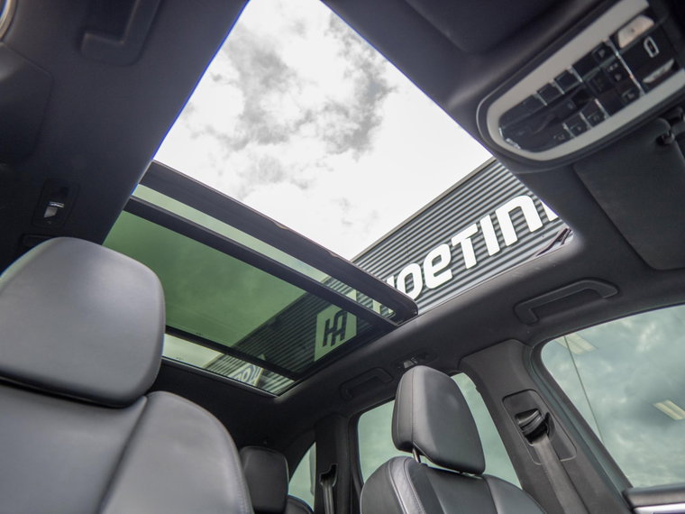 Vehicle Image 41