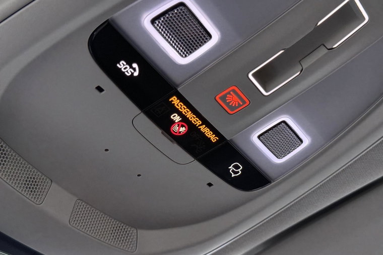 Vehicle Image 36
