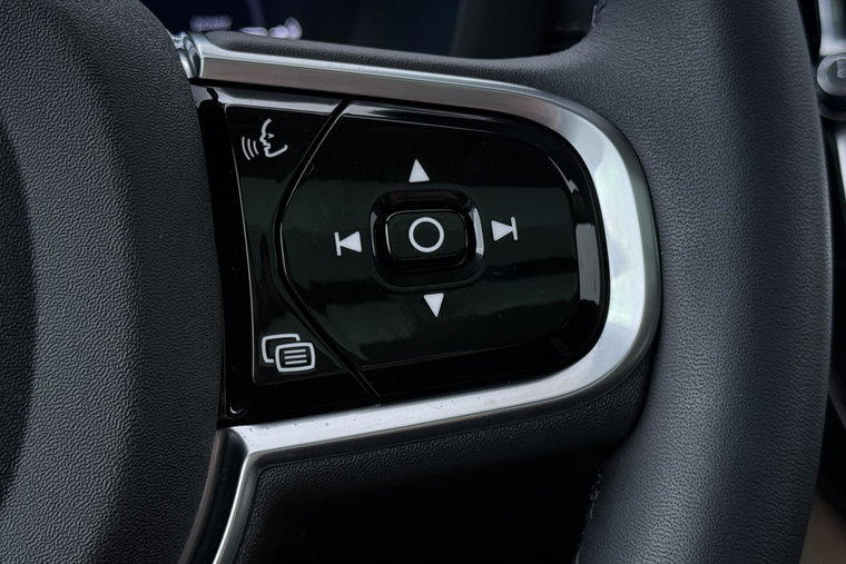 Vehicle Image 41