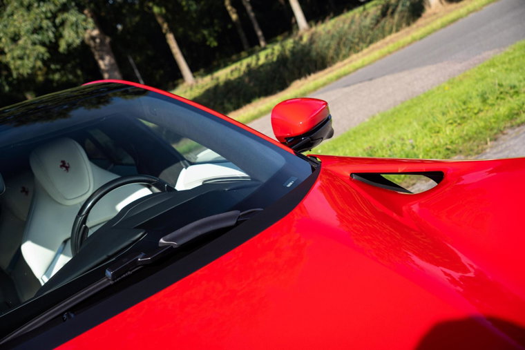 Vehicle Image 38