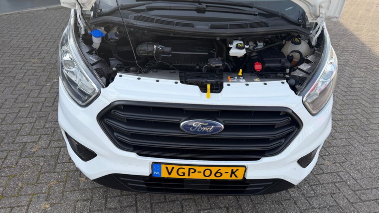 Vehicle Image 19