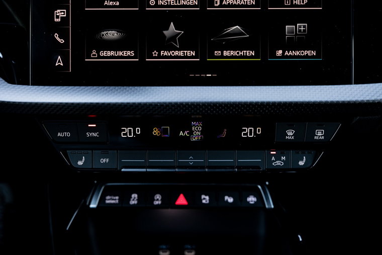 Vehicle Image 45