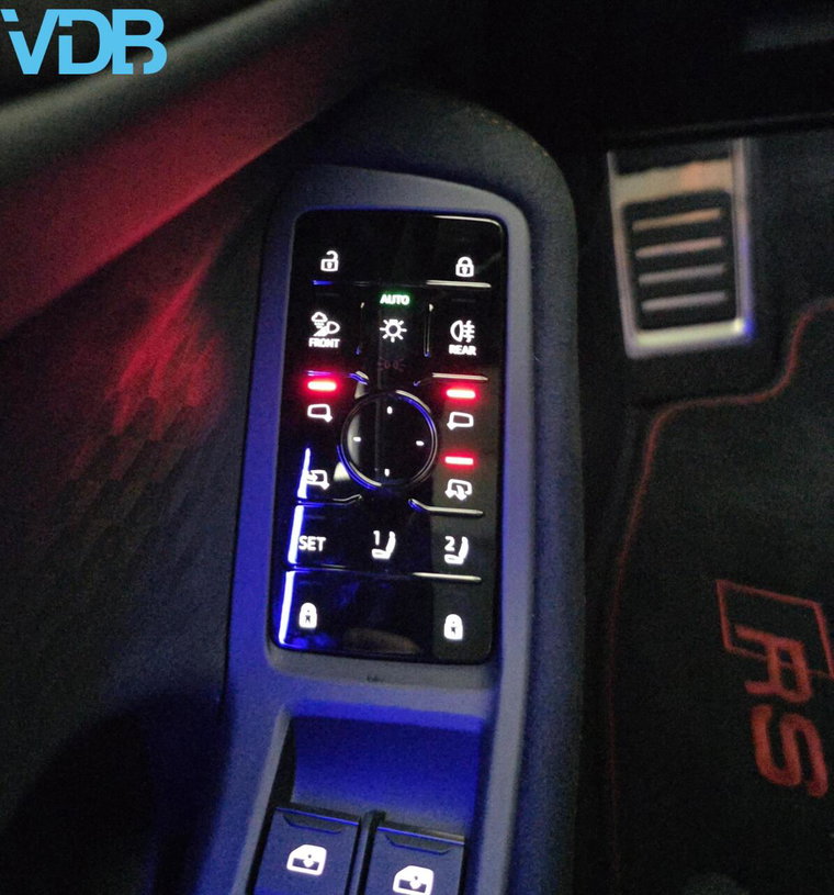 Vehicle Image 37