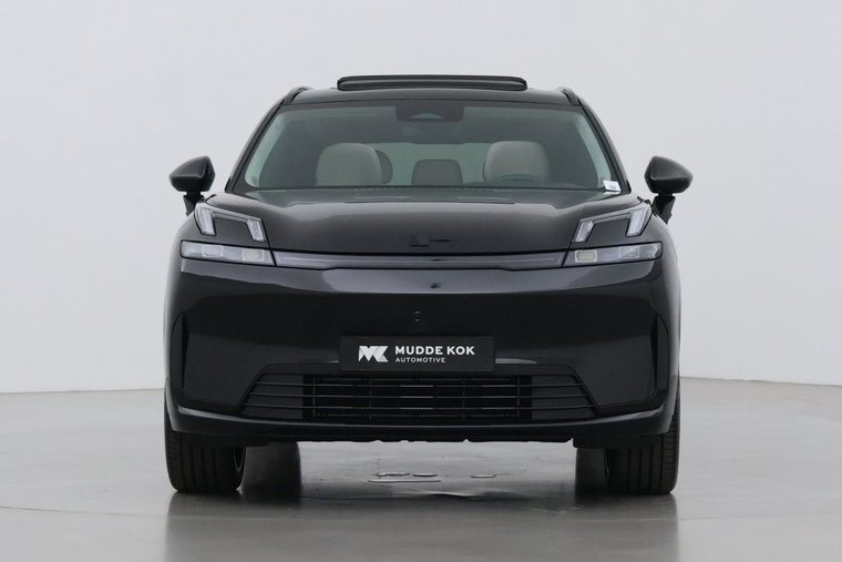 Vehicle Image 16