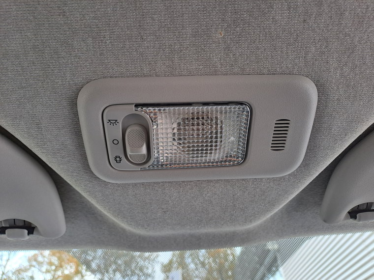 Vehicle Image 26
