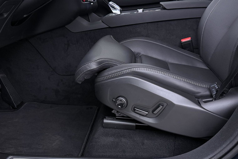 Vehicle Image 50