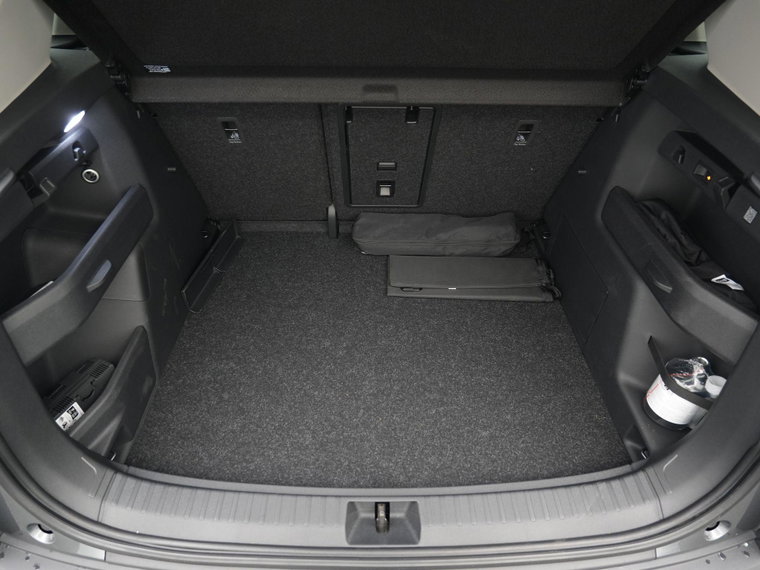 Vehicle Image 36