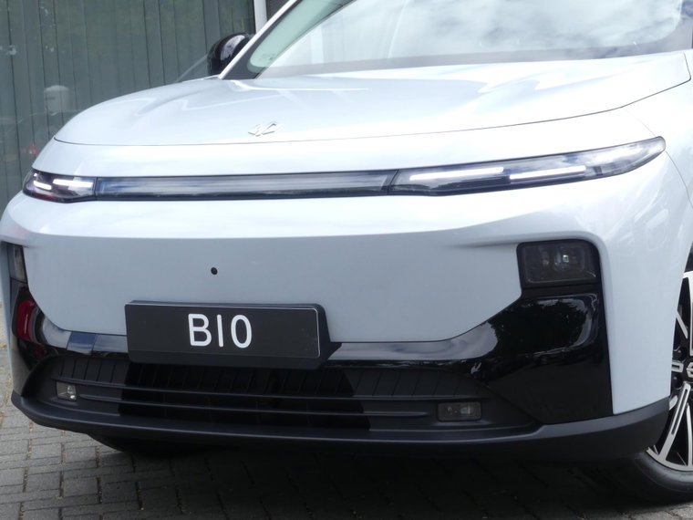 Vehicle Image 37