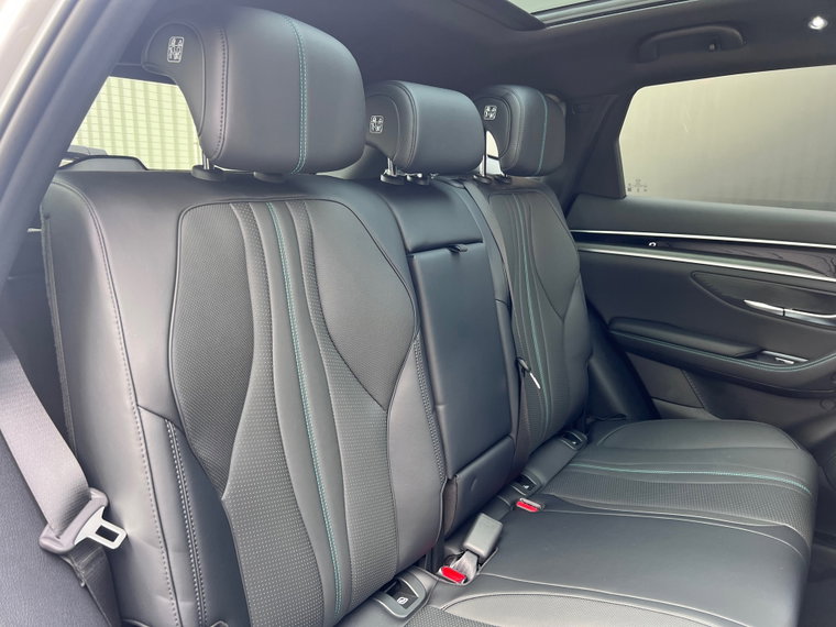 Vehicle Image 31