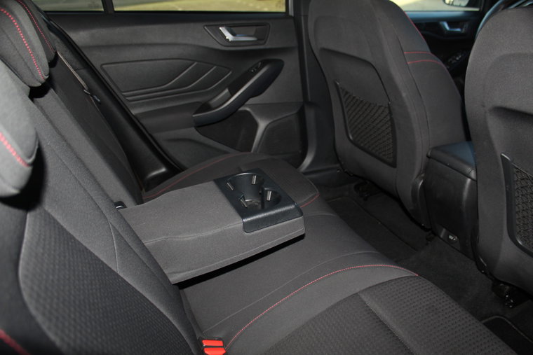 Vehicle Image 38