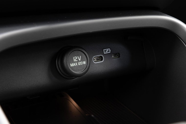 Vehicle Image 36