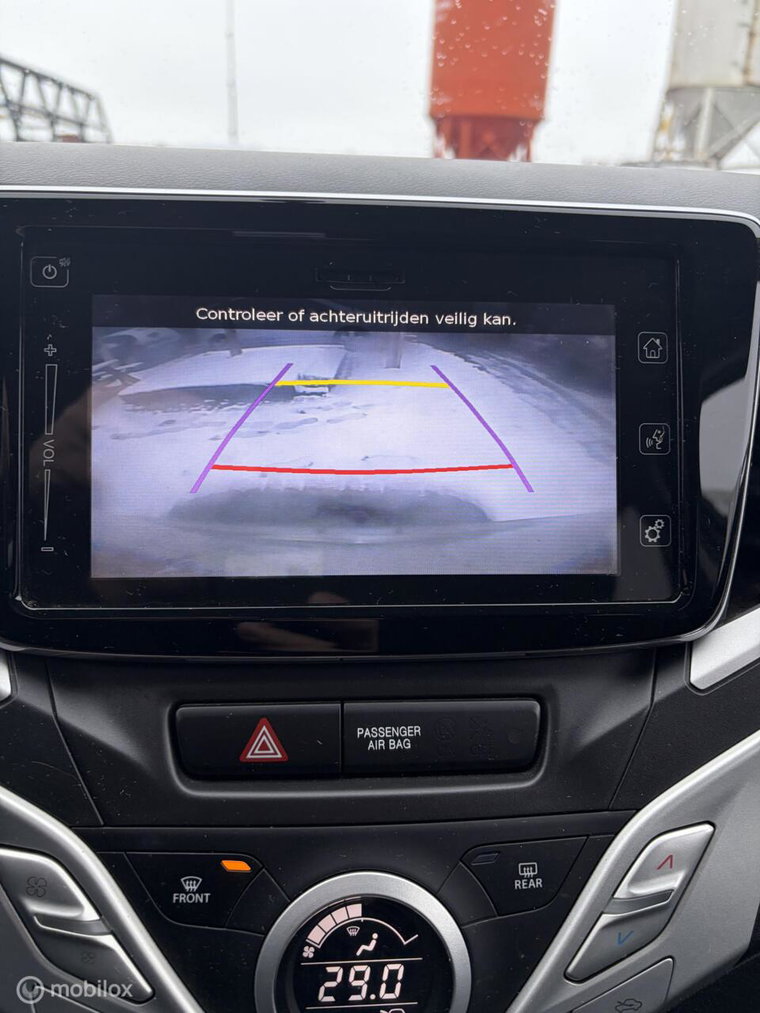 Vehicle Image 19