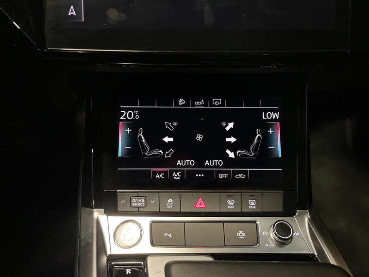 Vehicle Image 41