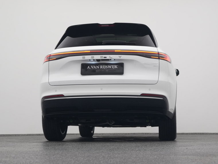 Vehicle Image 36