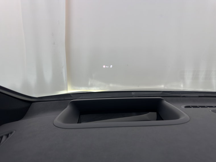 Vehicle Image 33