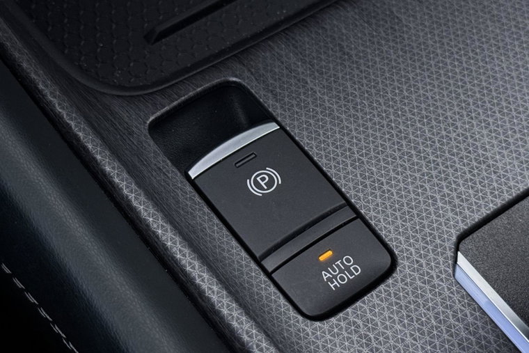 Vehicle Image 33