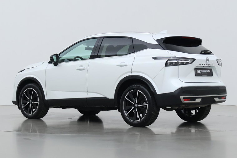 Vehicle Image 52