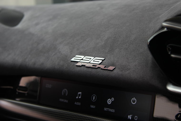 Vehicle Image 39