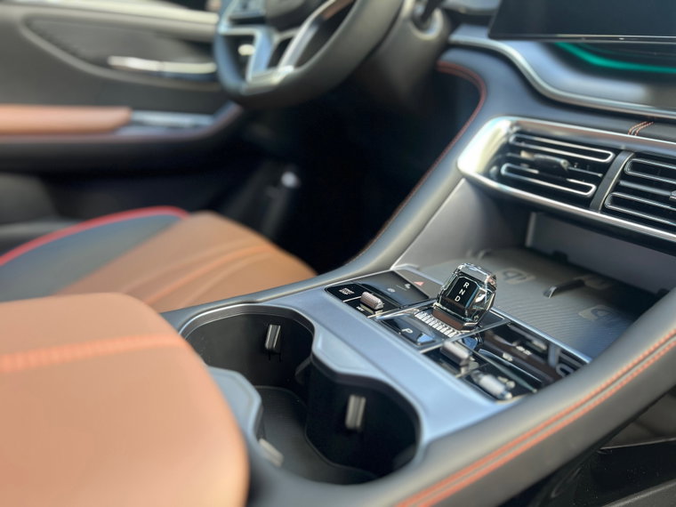 Vehicle Image 40