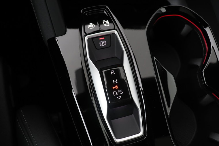 Vehicle Image 37