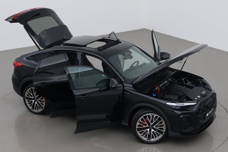 Vehicle Image 6
