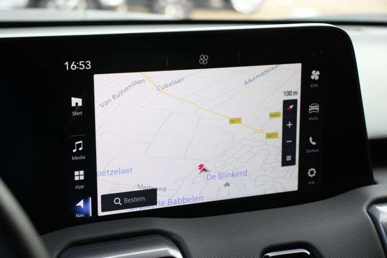 Vehicle Image 10