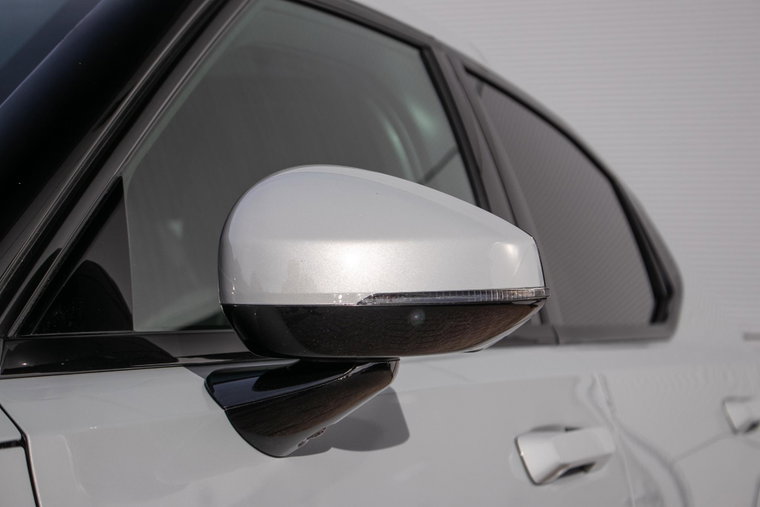 Vehicle Image 36