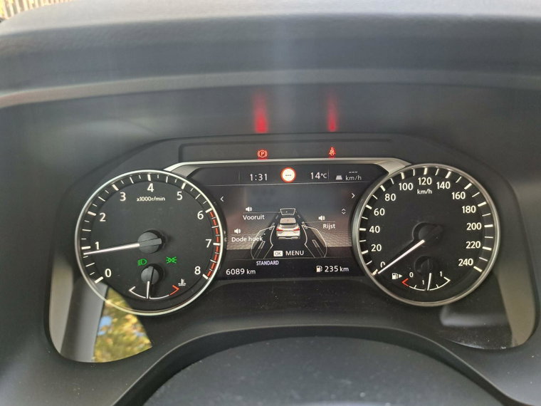 Vehicle Image 19