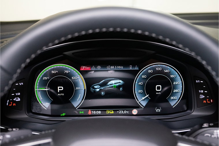 Vehicle Image 37