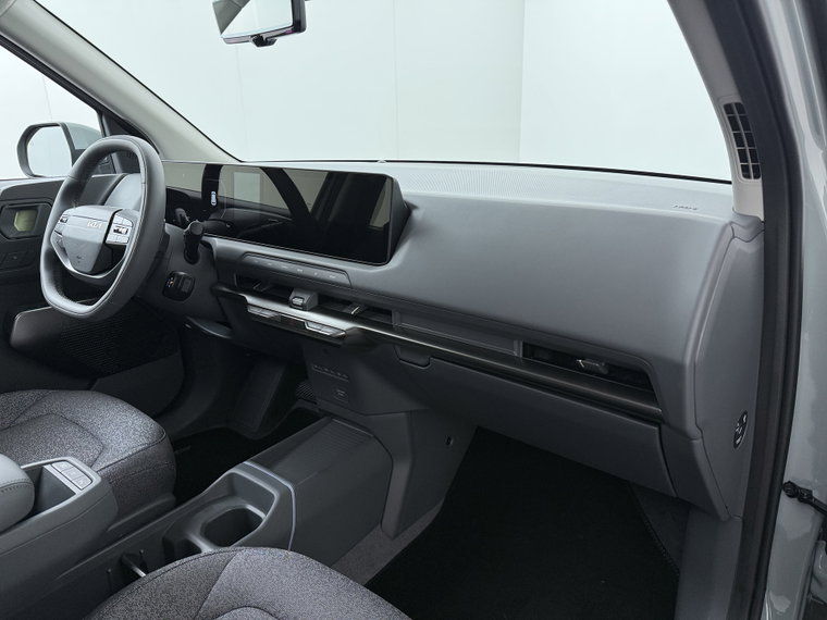 Vehicle Image 39