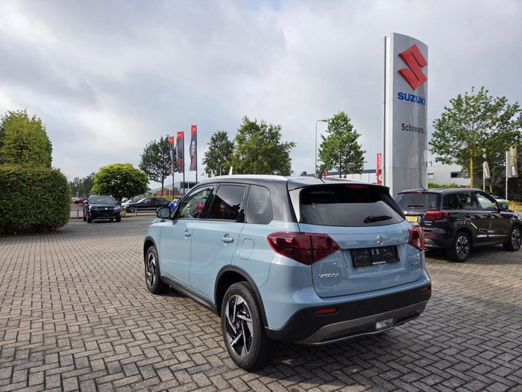 Vehicle Image 8