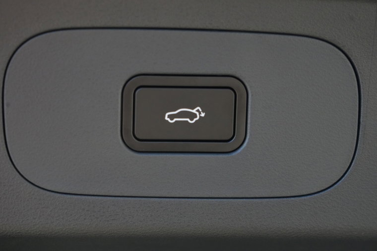 Vehicle Image 33