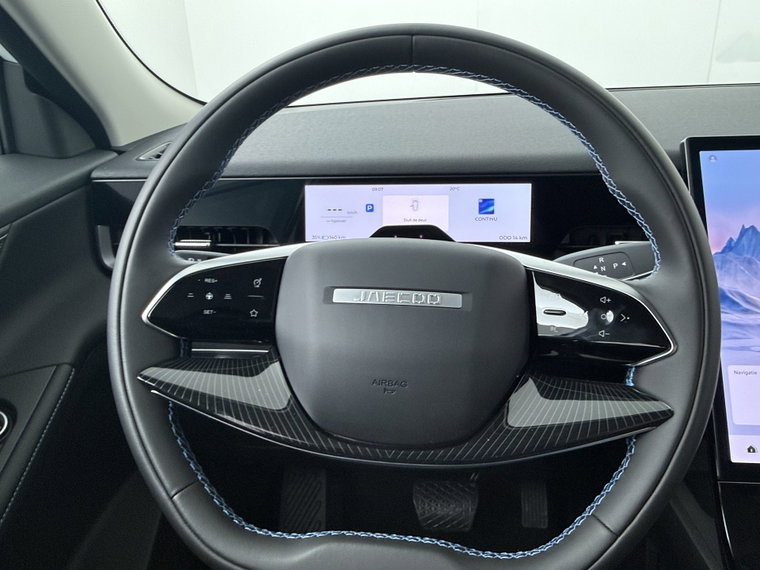 Vehicle Image 37
