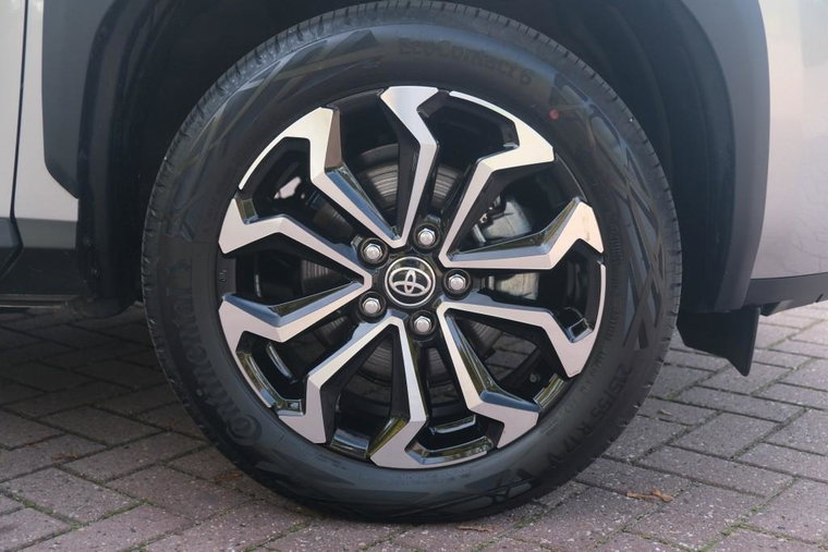 Vehicle Image 30