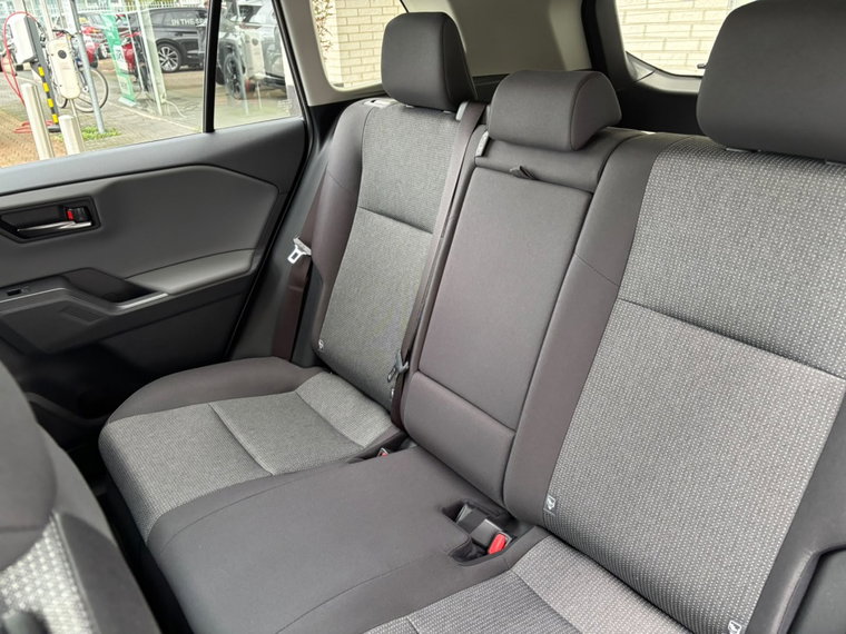Vehicle Image 37