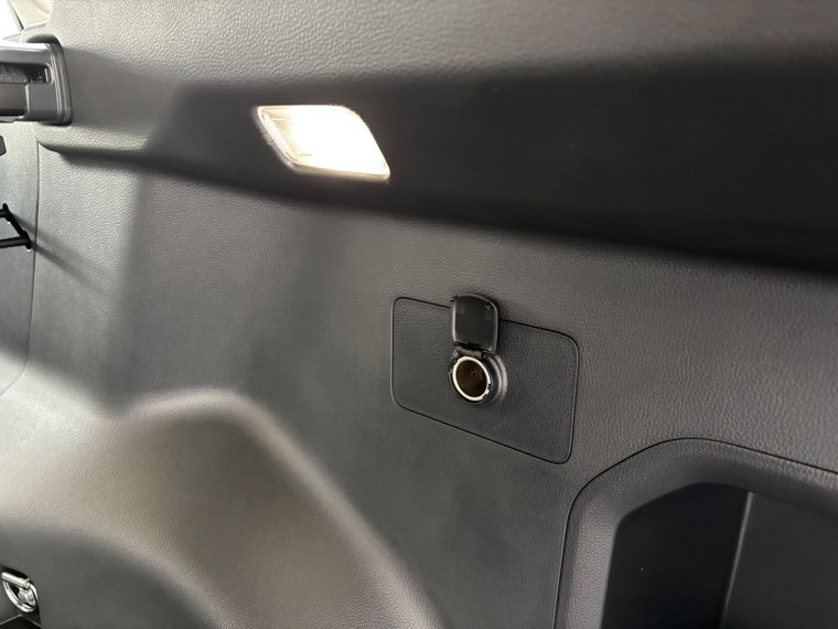 Vehicle Image 41