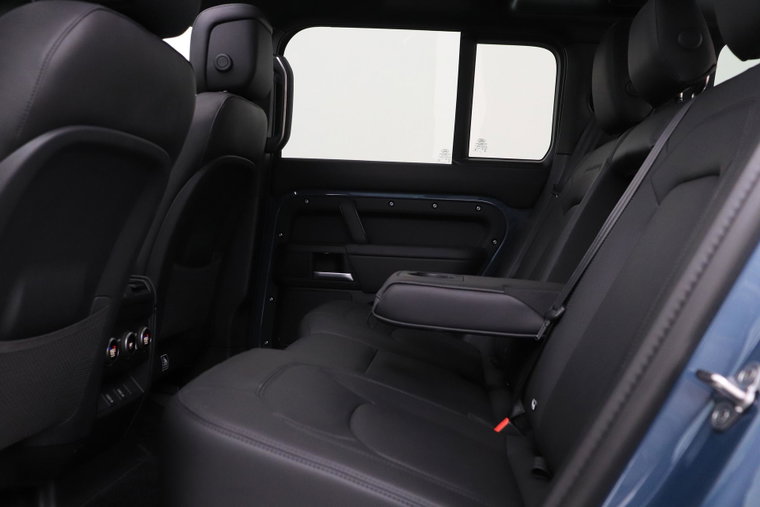 Vehicle Image 50
