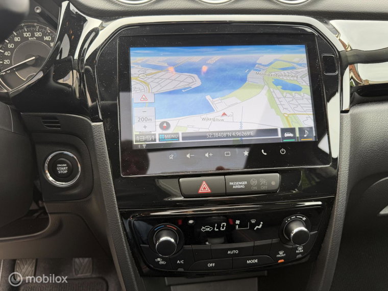 Vehicle Image 11