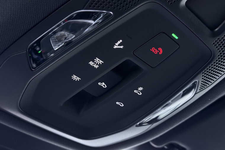 Vehicle Image 40