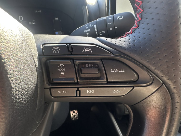 Vehicle Image 19