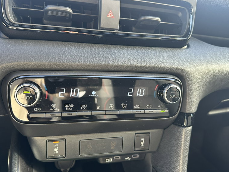 Vehicle Image 29