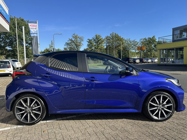Vehicle Image 7