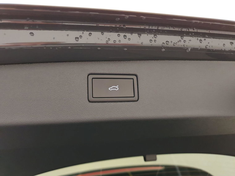 Vehicle Image 27