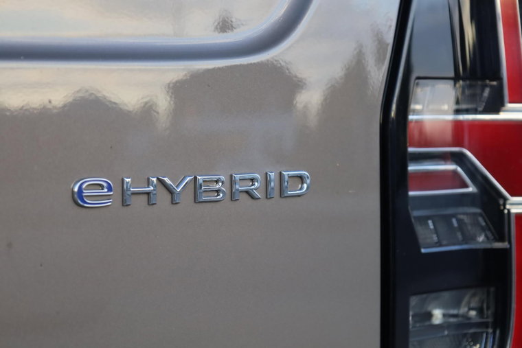 Vehicle Image 11